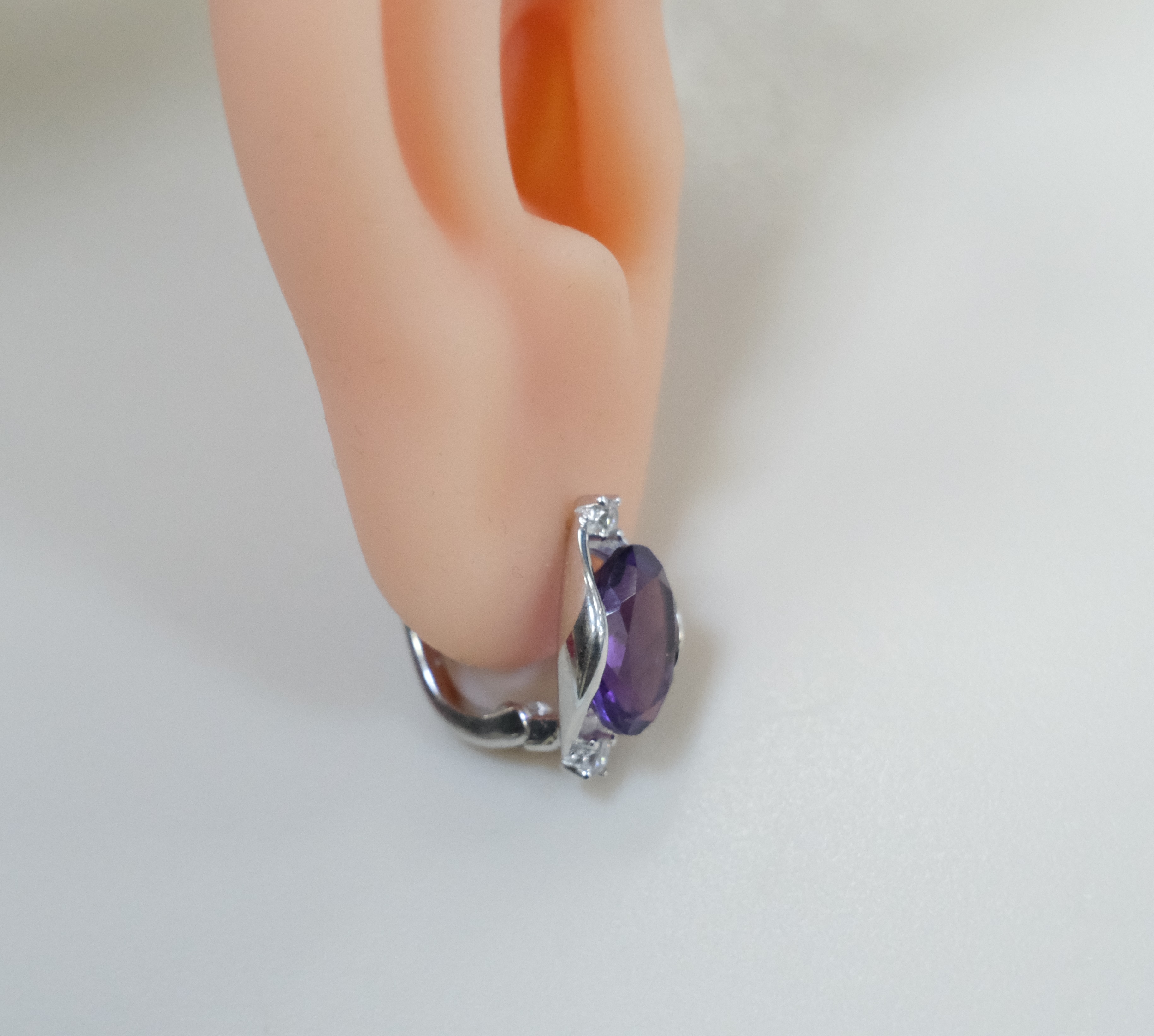 Серебряные серьги с аметистами